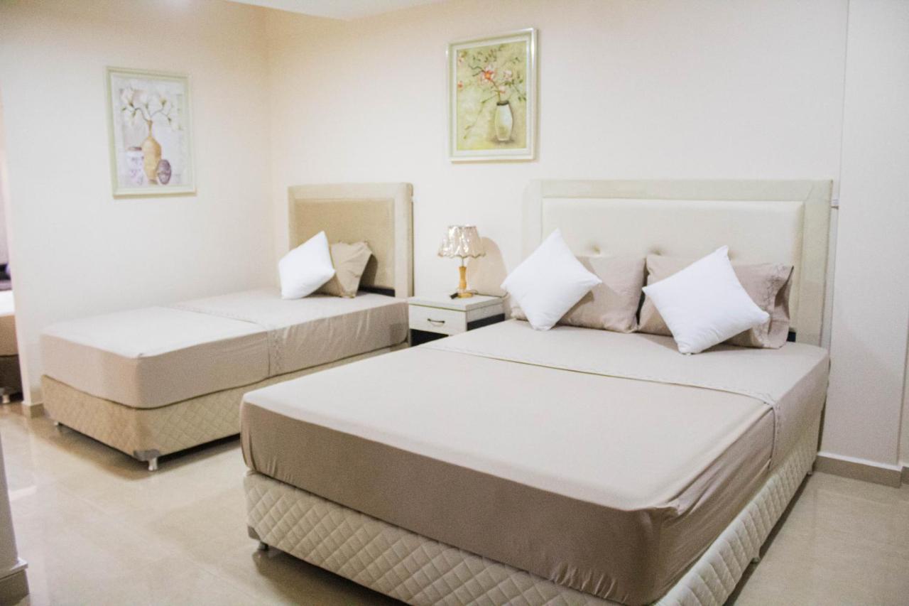 Liebling Hotel Ciudad Del Este Bagian luar foto
