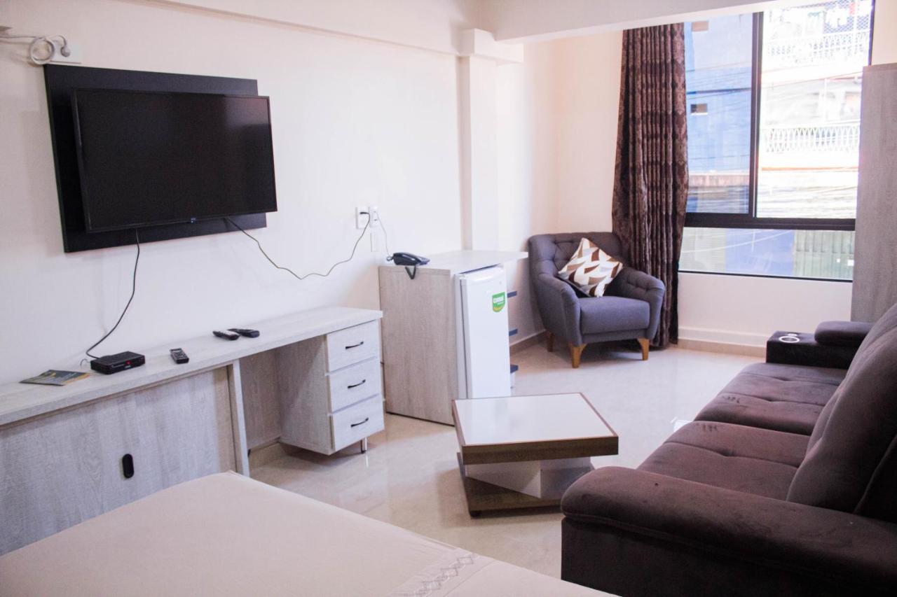 Liebling Hotel Ciudad Del Este Bagian luar foto