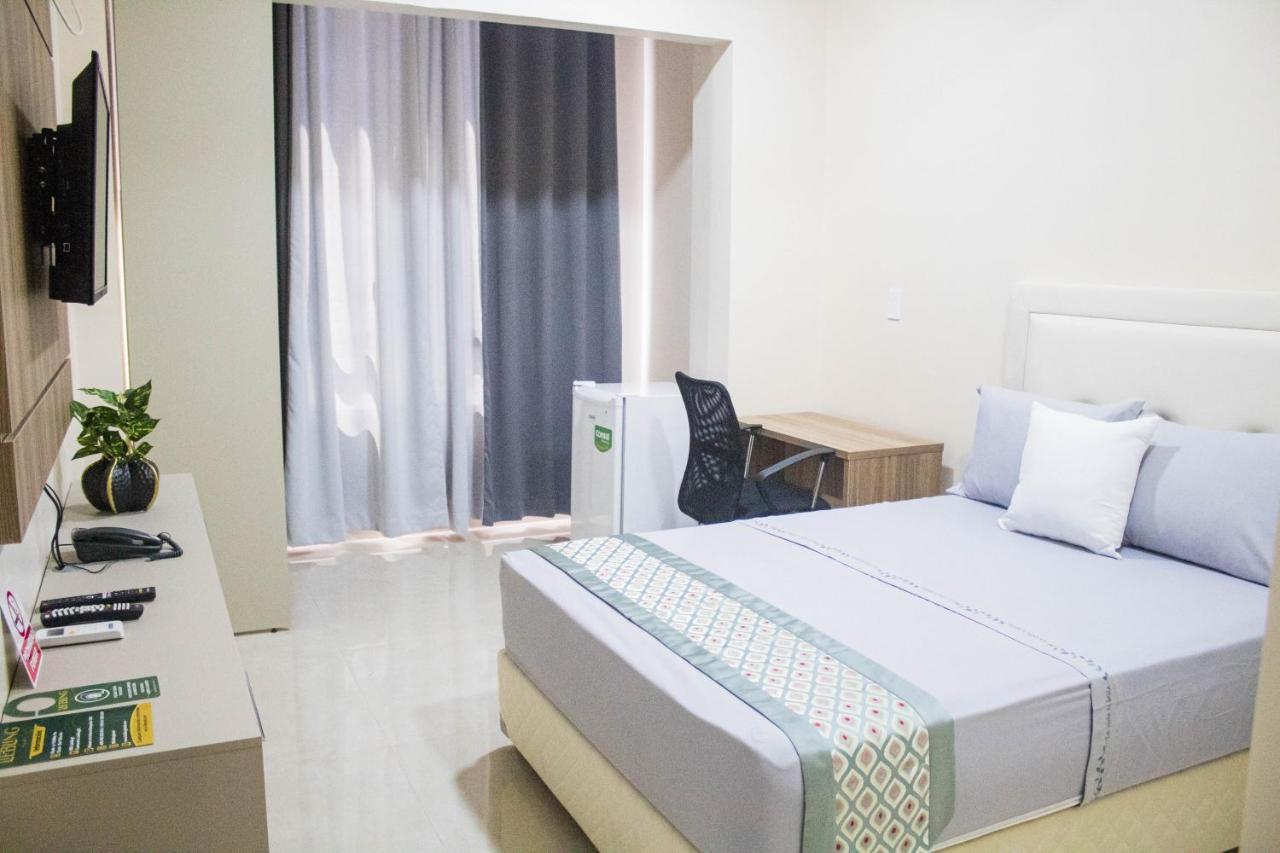 Liebling Hotel Ciudad Del Este Bagian luar foto